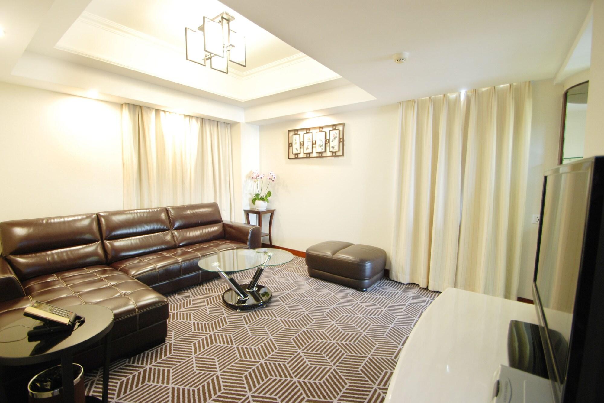 Overseas Chinese Friendship Hotel Quảng Châu Ngoại thất bức ảnh