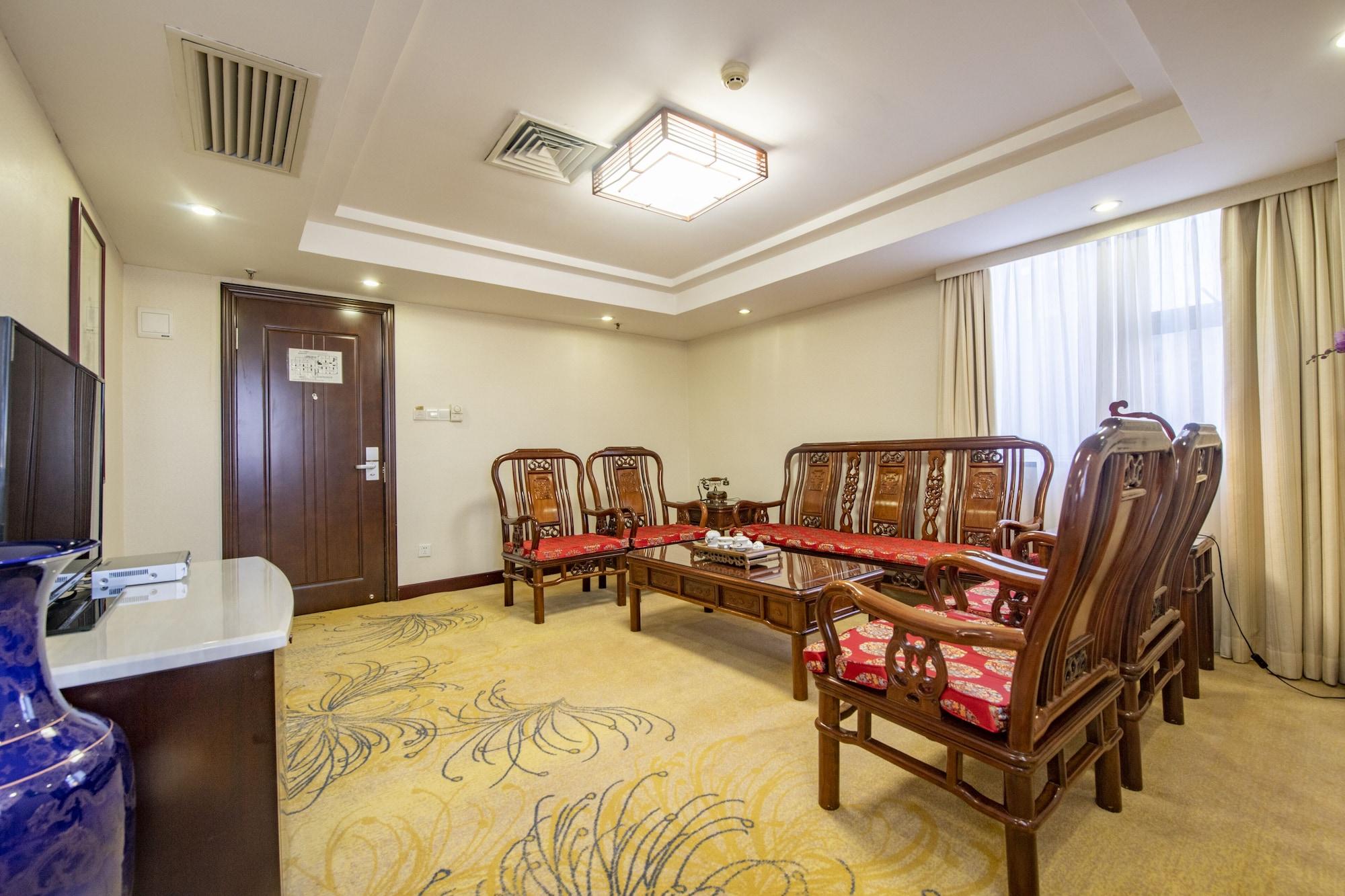 Overseas Chinese Friendship Hotel Quảng Châu Ngoại thất bức ảnh