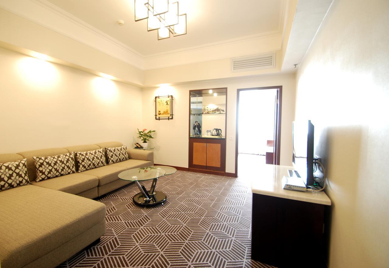 Overseas Chinese Friendship Hotel Quảng Châu Ngoại thất bức ảnh